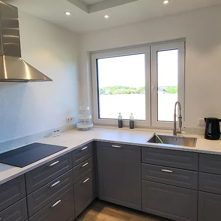 Emily Apartments, Moderne Ruhige Wohnung, Nur 4 Km Von Der A2 Apartamento *