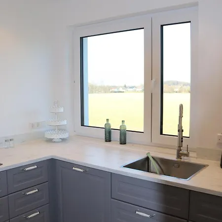 Emily Apartments, Moderne Ruhige Wohnung, Nur 4 Km Von Der A2 Apartamento