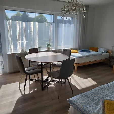 Apartamento Emily Apartments, Moderne Ruhige Wohnung, Nur 4 Km Von Der A2 *