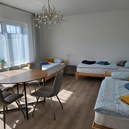 Emily Apartments, Moderne Ruhige Wohnung, Nur 4 Km Von Der A2