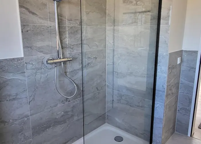 Emily Apartments, Moderne Ruhige Wohnung, Nur 4 Km Von Der A2